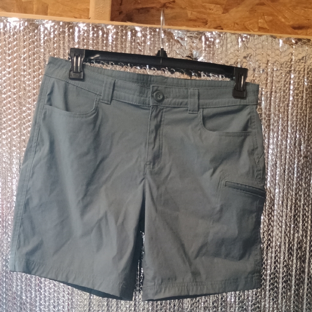 Eddie Bauer Trail Cargo Shorts